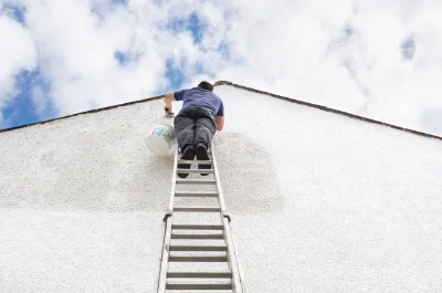 Peinture extérieure à Milhas — façades et ravalement